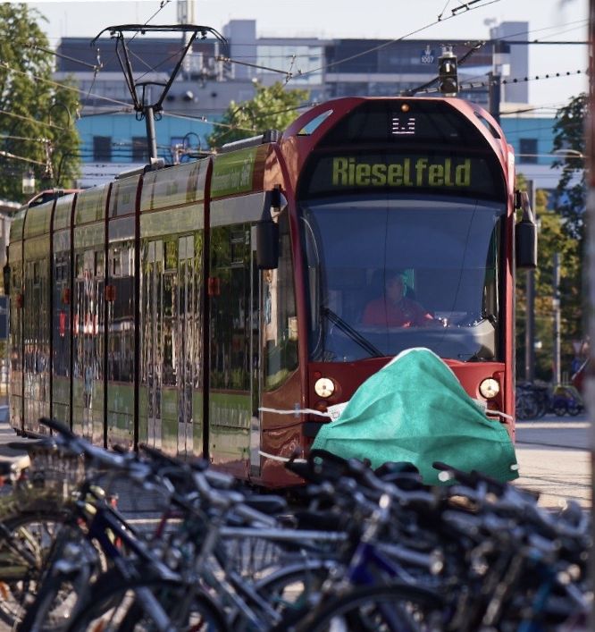 Corona Straßenbahn